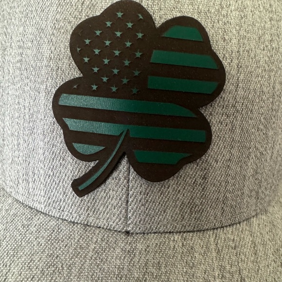 Branded Bills Hat Cap 4 Leaf Clover Patch - Picture 11 of 12
